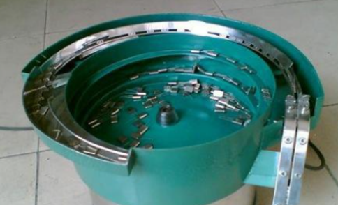 激光打標(biāo)機(jī)是怎么樣實(shí)現(xiàn)自動(dòng)打標(biāo)？  第3張